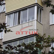 Балкон с раздвижными алюминиевыми створками