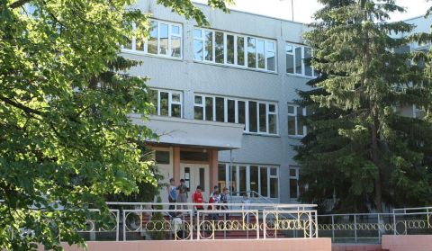 Окна для школы из профиля ПВХ